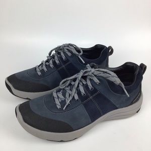 clarks walk wave